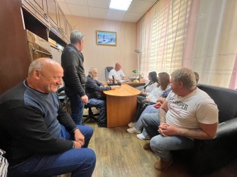 В Культурно-досуговом центре Токаревского МО прошло рабочее совещание, обсудили итоги проведения мероприятий и поставили план работы на текущую неделю.