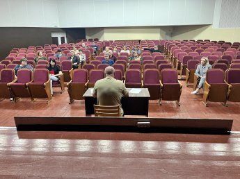 В КДЦ Токаревского МО прошло оперативное совещание по текущим вопросам организации работы, подготовки к проведению предстоящих мероприятий, оформлению отчетности.