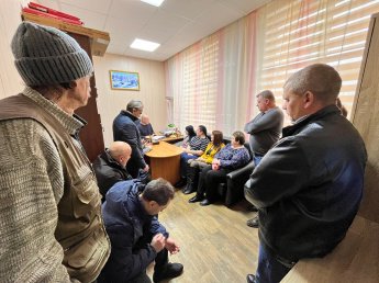 В Культурно-досуговом центре прошло совещание, в котором обсудили итоги мероприятий и поставили план работы на текущую неделю.